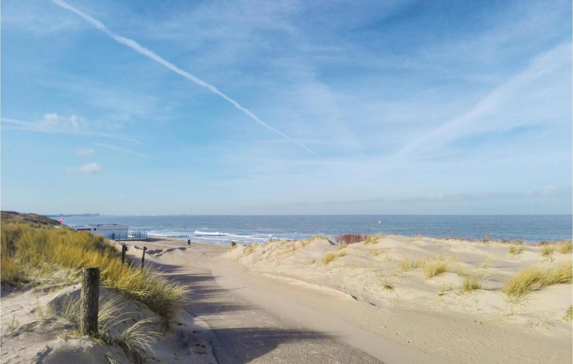 Dophuisje Egmond aan Zee Esterno foto
